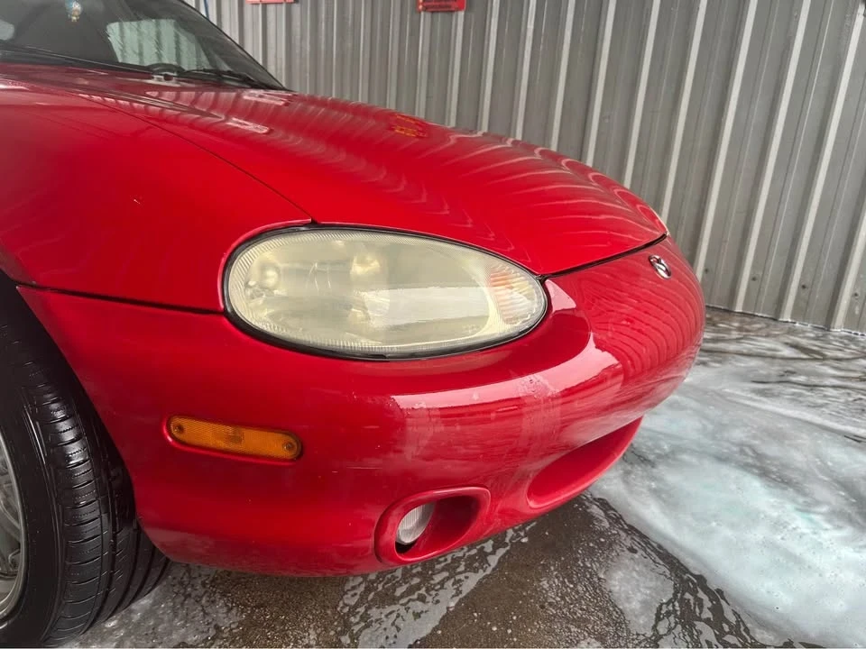 2000 Mazda NB MX-5 Miata - Image 9 of 10
