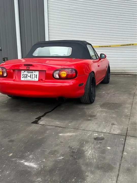 2000 Mazda NB MX-5 Miata - Image 6 of 9