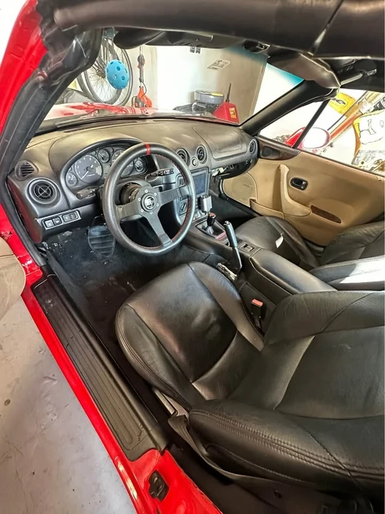 2000 Mazda NB MX-5 Miata - Image 7 of 9