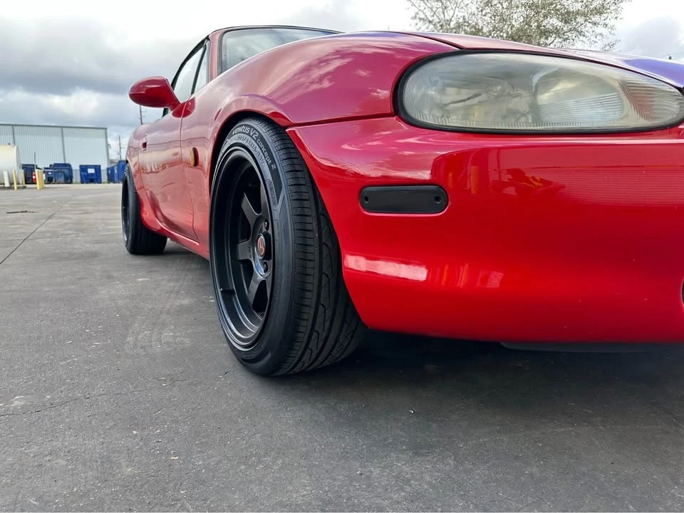 2000 Mazda NB MX-5 Miata - Image 2 of 9