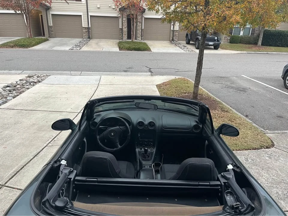 2000 Mazda NB MX-5 Miata - Image 8 of 9