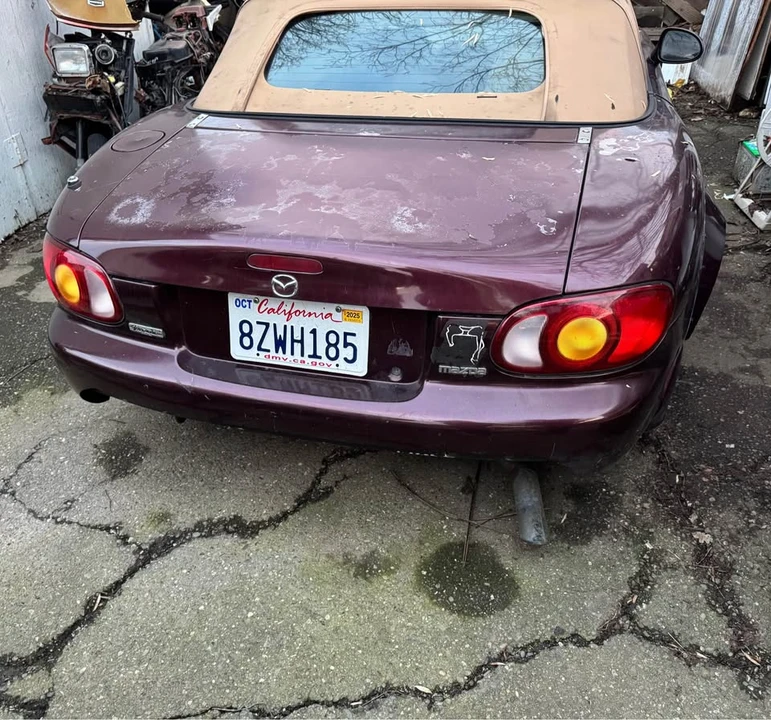 2000 Mazda NB MX-5 Miata - Image 4 of 8