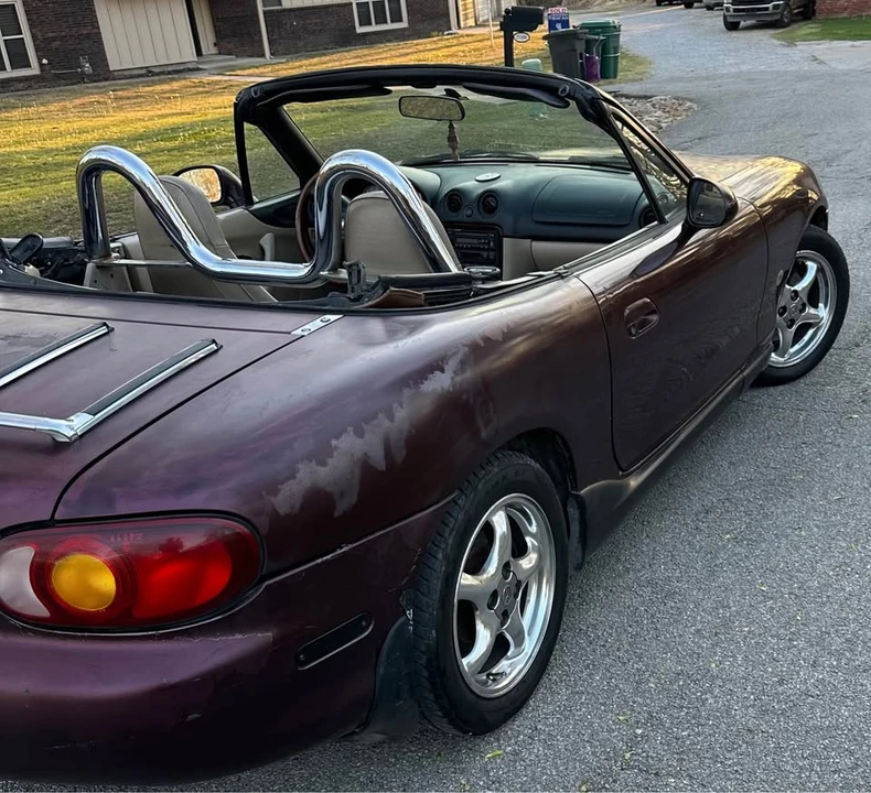 2000 Mazda NB MX-5 Miata - Image 4 of 8