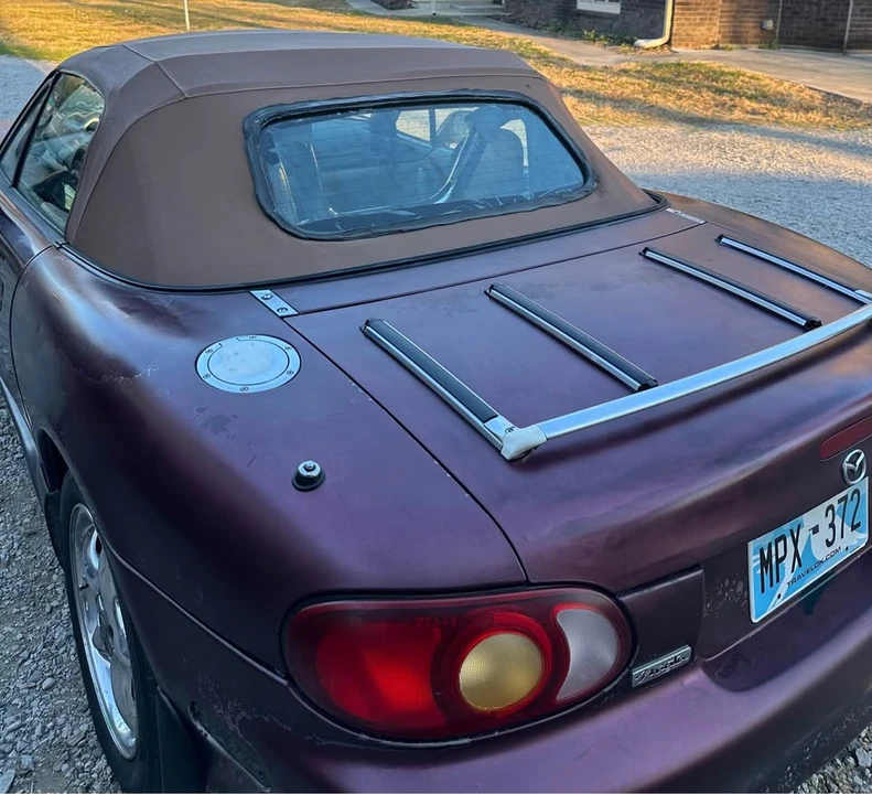 2000 Mazda NB MX-5 Miata - Image 8 of 8