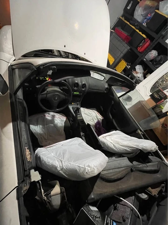 2000 Mazda NB MX-5 Miata - Image 5 of 5
