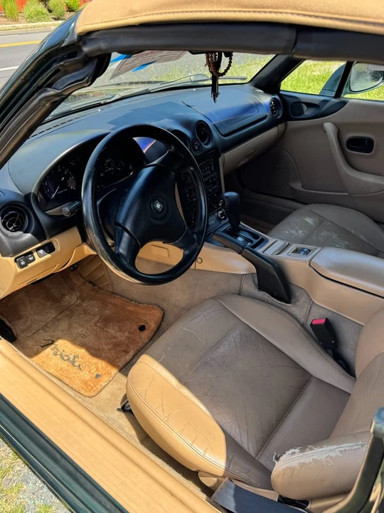 2000 Mazda NB MX-5 Miata - Image 5 of 7
