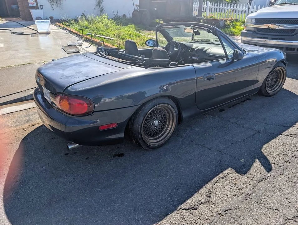 2000 Mazda NB MX-5 Miata - Image 10 of 10