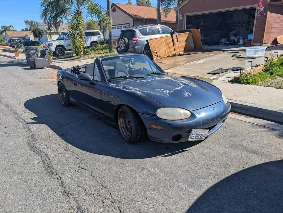 2000 Mazda NB MX-5 Miata - Image 9 of 10