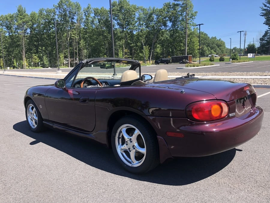 2000 Mazda NB MX-5 Miata - Image 2 of 12