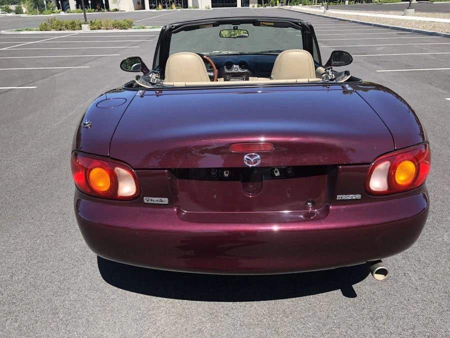2000 Mazda NB MX-5 Miata - Image 8 of 12