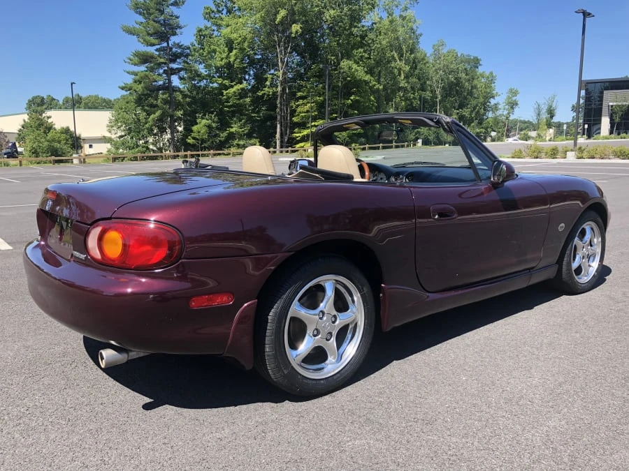 2000 Mazda NB MX-5 Miata - Image 9 of 12