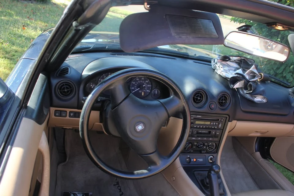 2000 Mazda NB MX-5 Miata - Image 12 of 14