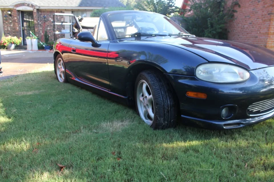 2000 Mazda NB MX-5 Miata - Image 5 of 14