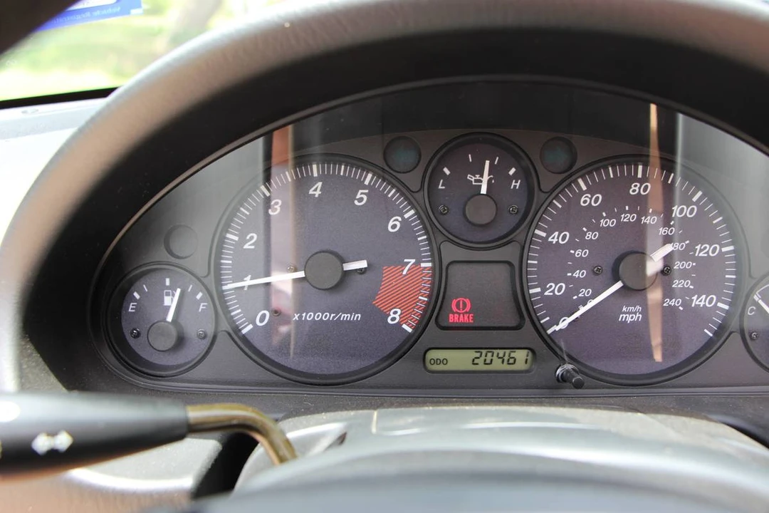 2000 Mazda NB MX-5 Miata - Image 23 of 24