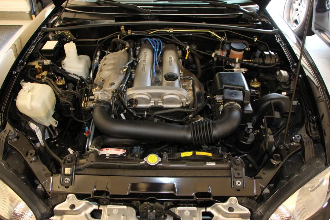 2000 Mazda NB MX-5 Miata - Image 14 of 24