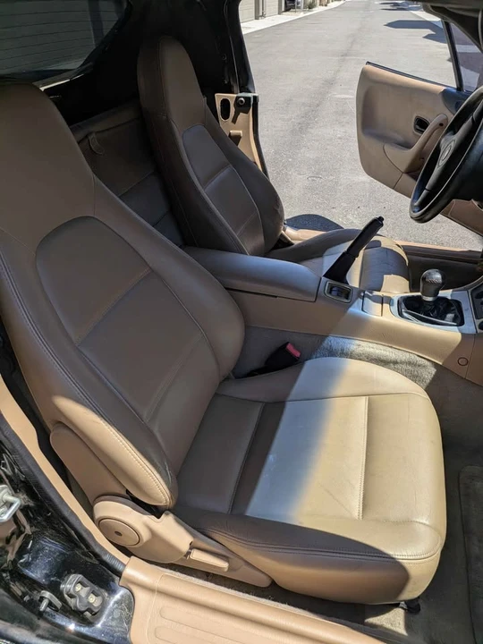 2000 Mazda NB MX-5 Miata - Image 14 of 16