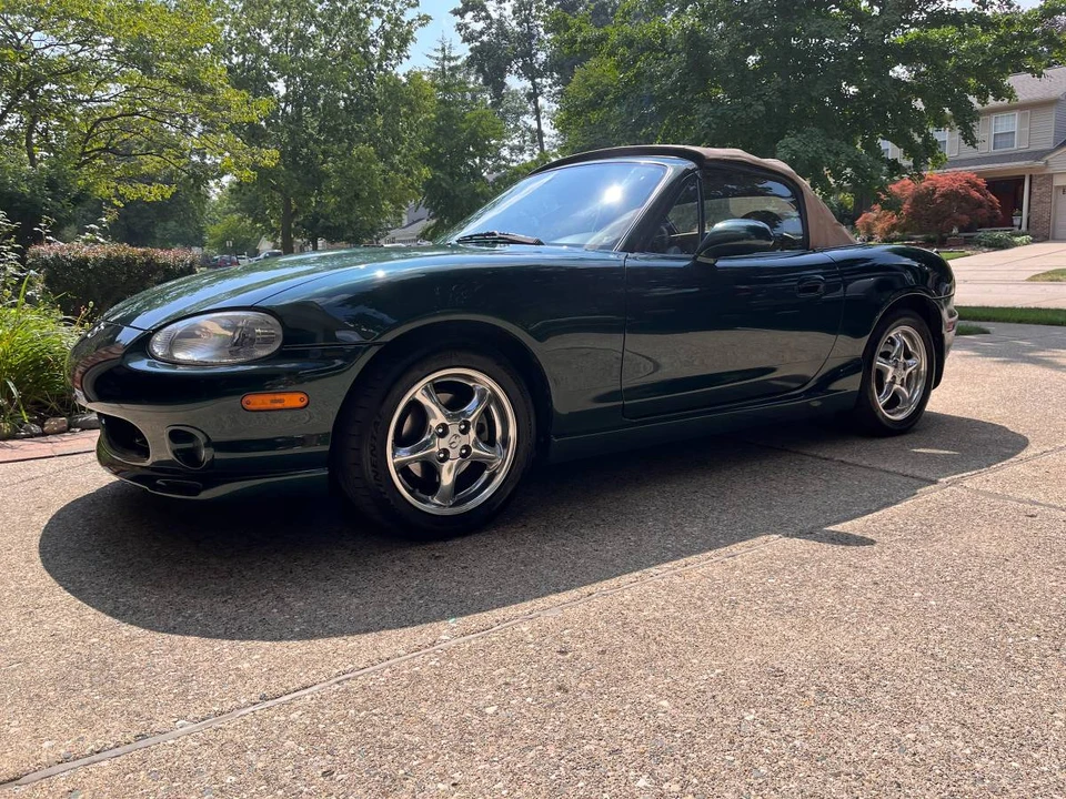 2000 Mazda NB MX-5 Miata - Image 3 of 7