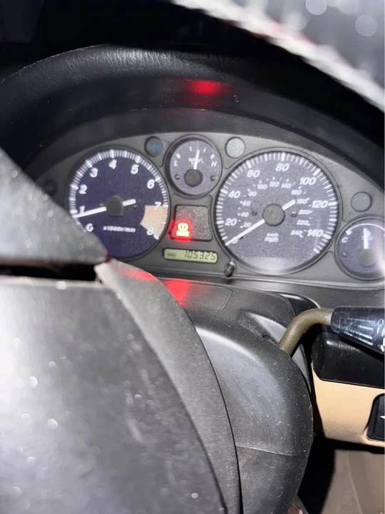 2000 Mazda NB MX-5 Miata - Image 6 of 7