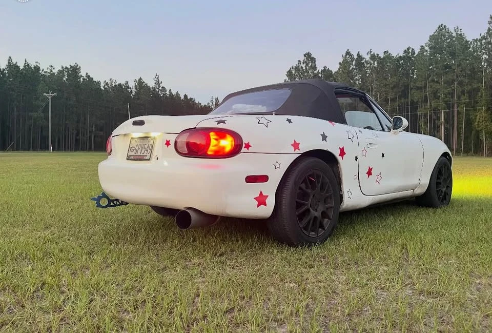 2000 Mazda NB MX-5 Miata - Image 3 of 7