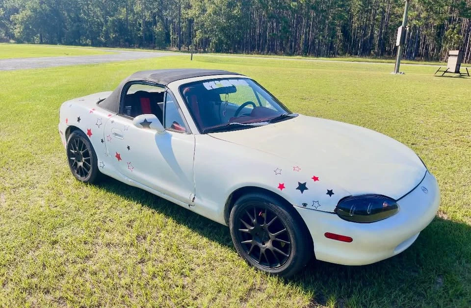 2000 Mazda NB MX-5 Miata - Image 5 of 7
