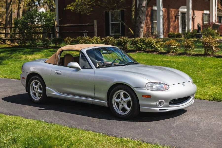 2000 Mazda NB MX-5 Miata - Image 5 of 31