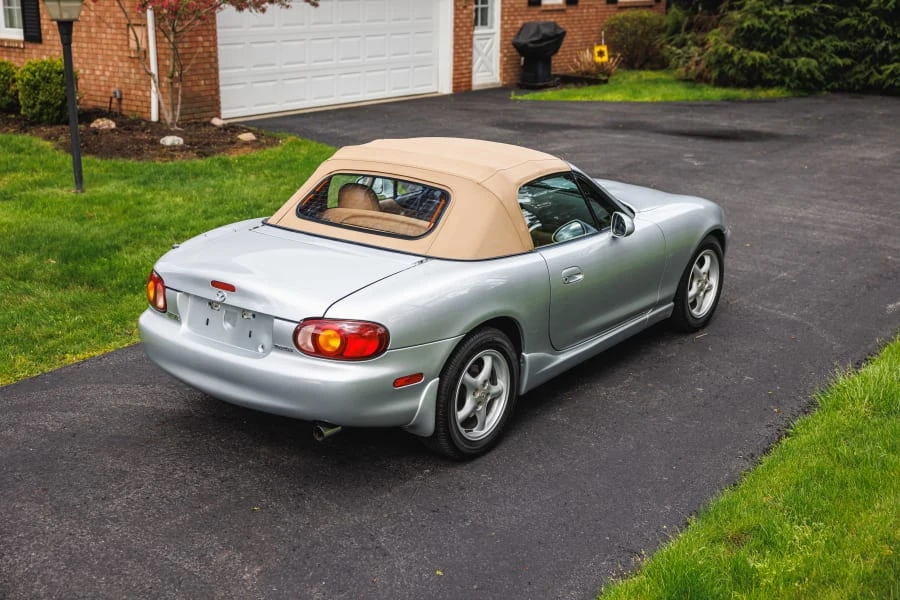 2000 Mazda NB MX-5 Miata - Image 15 of 31