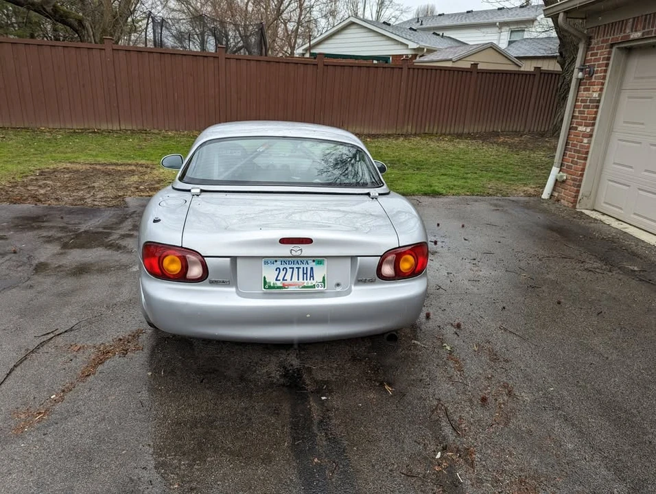 2000 Mazda NB MX-5 Miata - Image 10 of 19