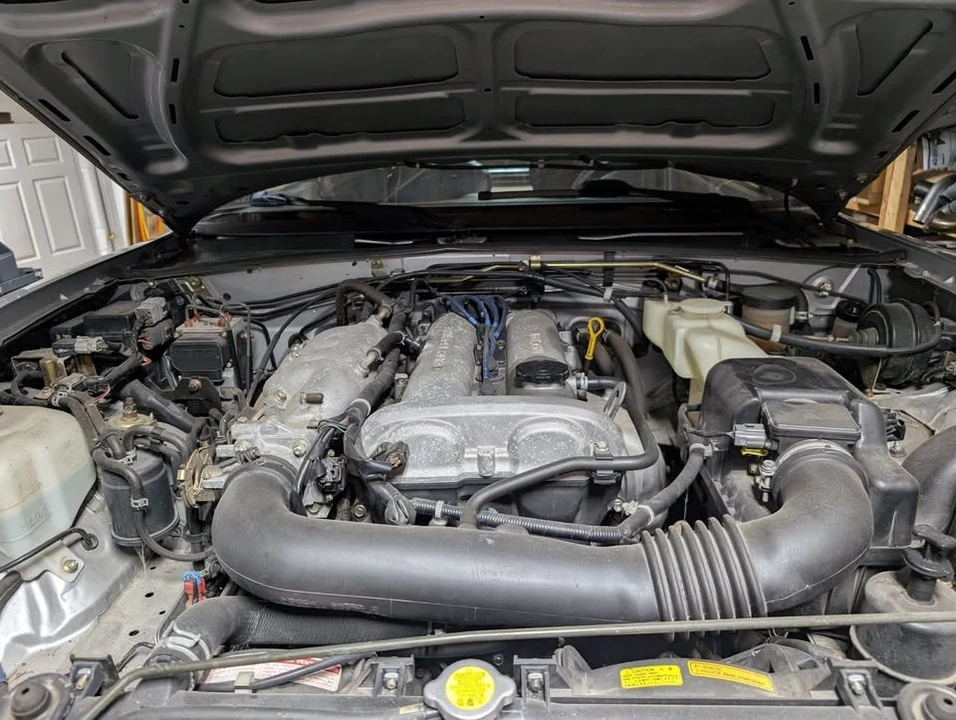 2000 Mazda NB MX-5 Miata - Image 14 of 19