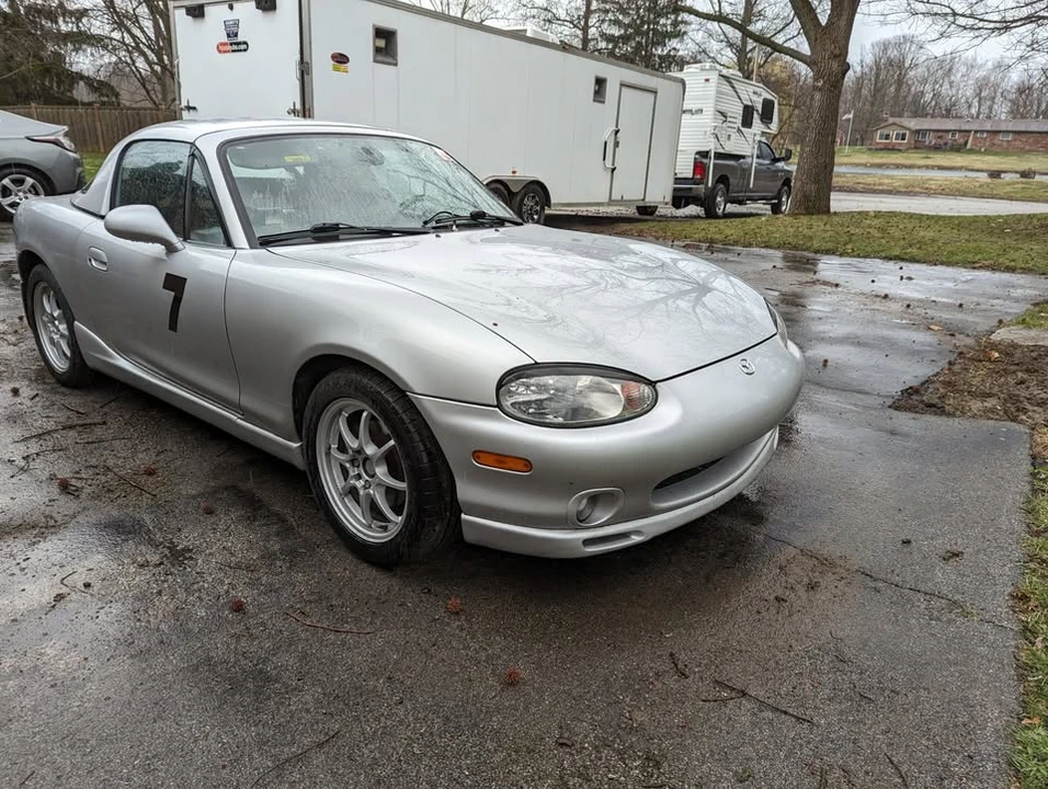 2000 Mazda NB MX-5 Miata - Image 3 of 19