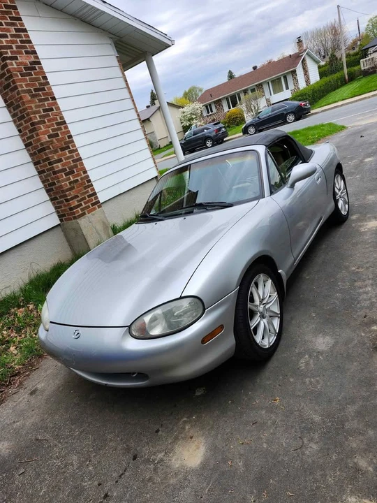2000 Mazda NB MX-5 Miata - Image 3 of 8