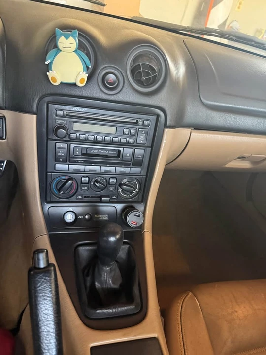 2000 Mazda NB MX-5 Miata - Image 7 of 8