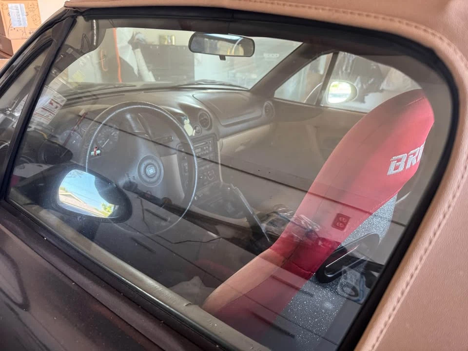 2000 Mazda NB MX-5 Miata - Image 5 of 8