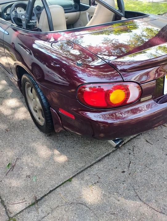 2000 Mazda NB MX-5 Miata - Image 4 of 8