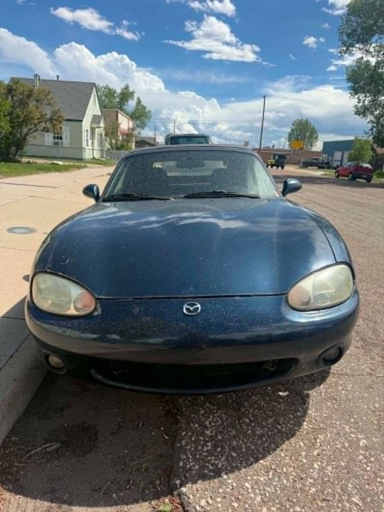 2000 Mazda NB MX-5 Miata - Image 2 of 8