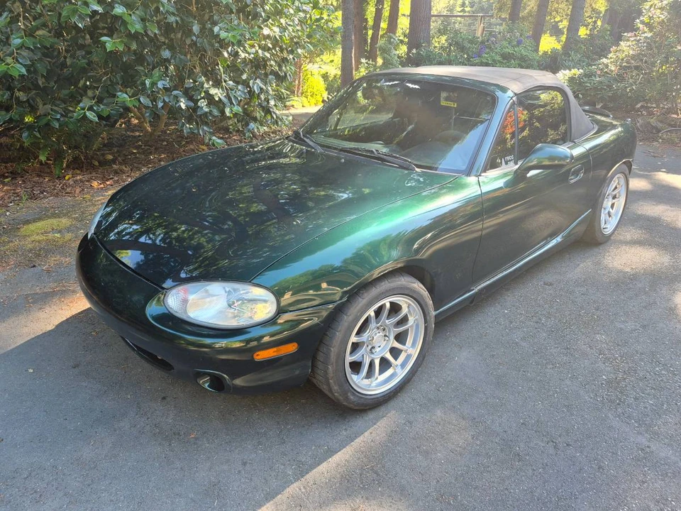 2000 Mazda NB MX-5 Miata - Image 4 of 12