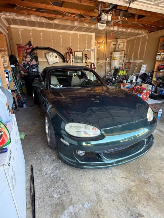 2000 Mazda NB MX-5 Miata - Image 2 of 8