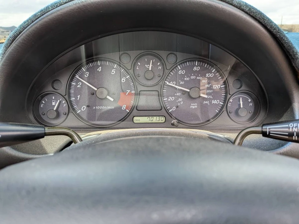 2000 Mazda NB MX-5 Miata - Image 11 of 12