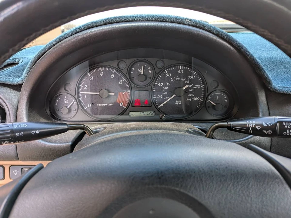 2000 Mazda NB MX-5 Miata - Image 12 of 12