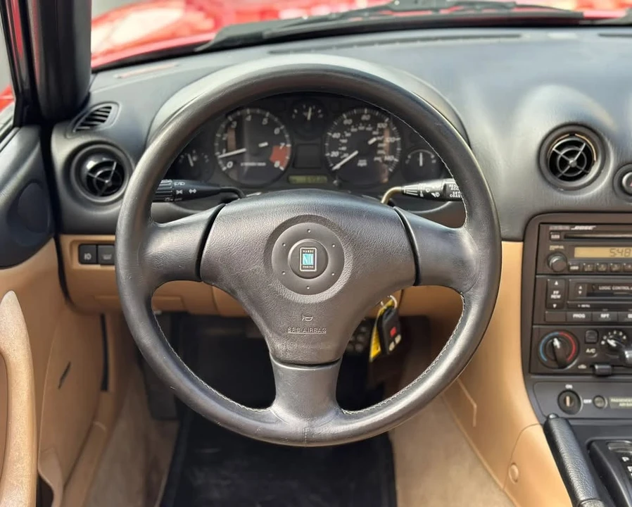 2000 Mazda NB MX-5 Miata - Image 15 of 20