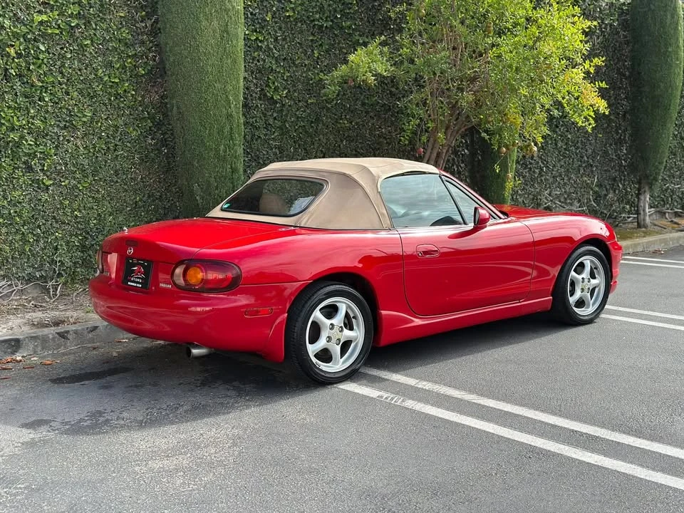 2000 Mazda NB MX-5 Miata - Image 4 of 20