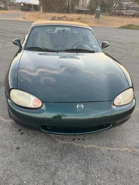 2000 Mazda NB MX-5 Miata - Image 5 of 9