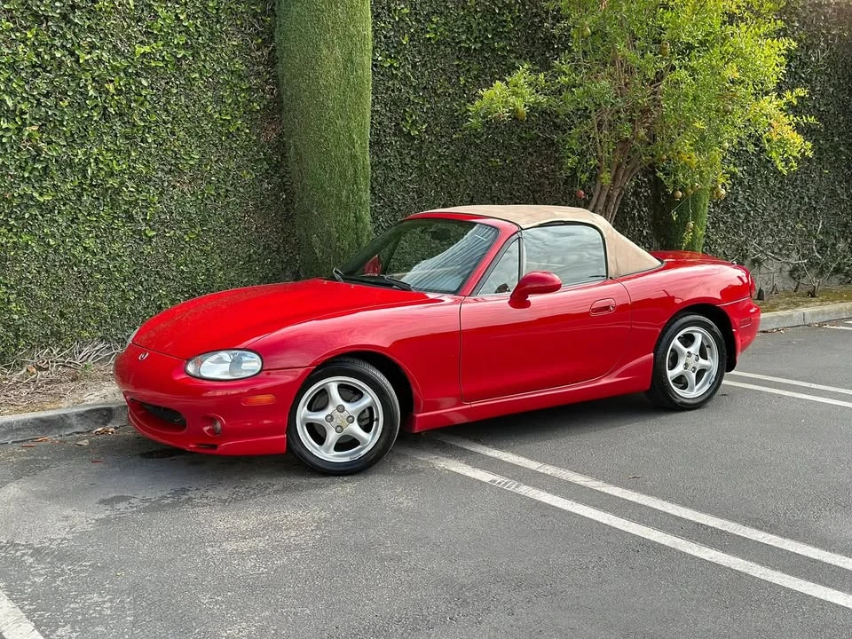2000 Mazda NB MX-5 Miata - Image 8 of 20