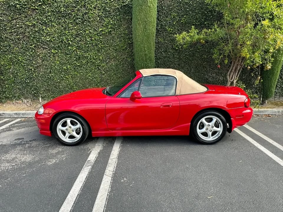 2000 Mazda NB MX-5 Miata - Image 7 of 20