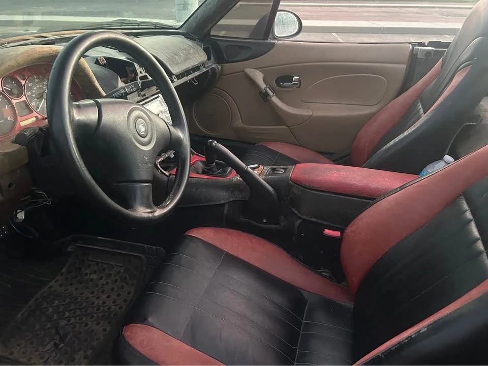 2000 Mazda NB MX-5 Miata - Image 6 of 9