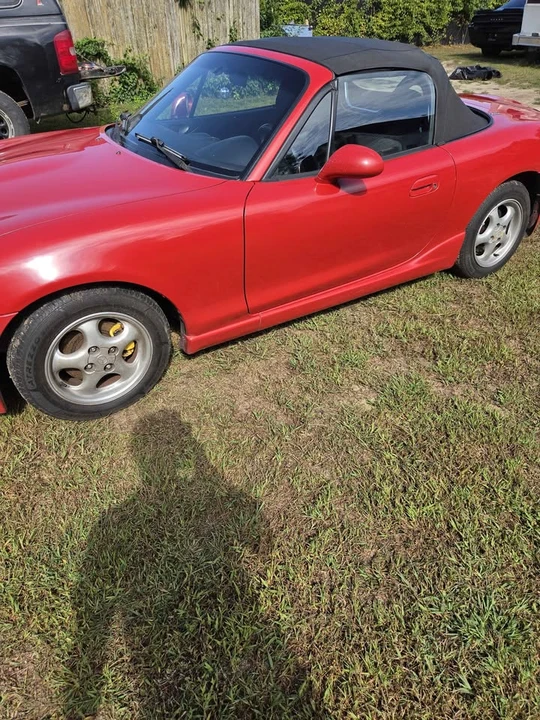 2000 Mazda NB MX-5 Miata - Image 6 of 7