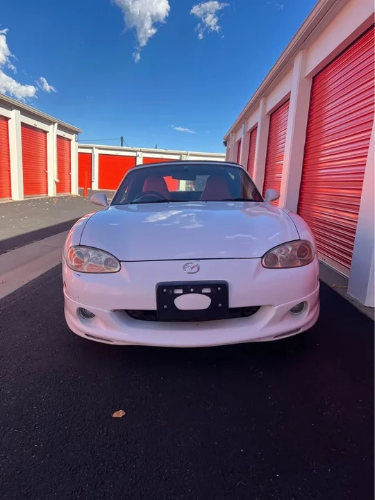 2000 Mazda NB MX-5 Miata - Image 2 of 4