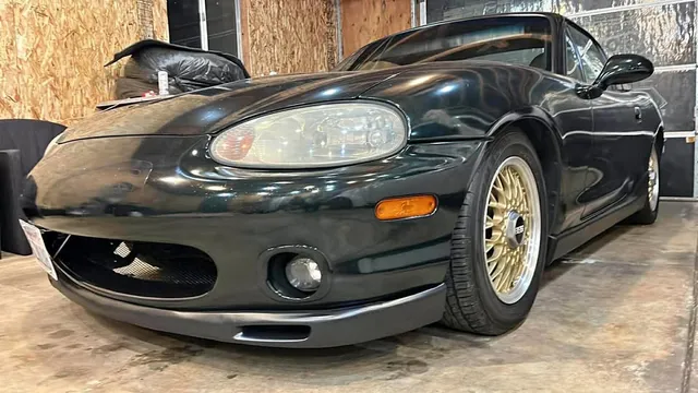 2000 Mazda Miata S-LE