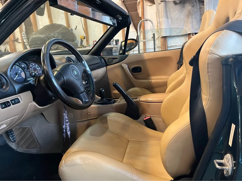 2000 Mazda NB MX-5 Miata - Image 5 of 10