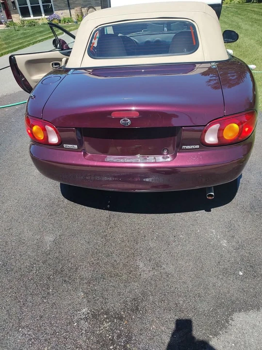 2000 Mazda NB MX-5 Miata - Image 4 of 5