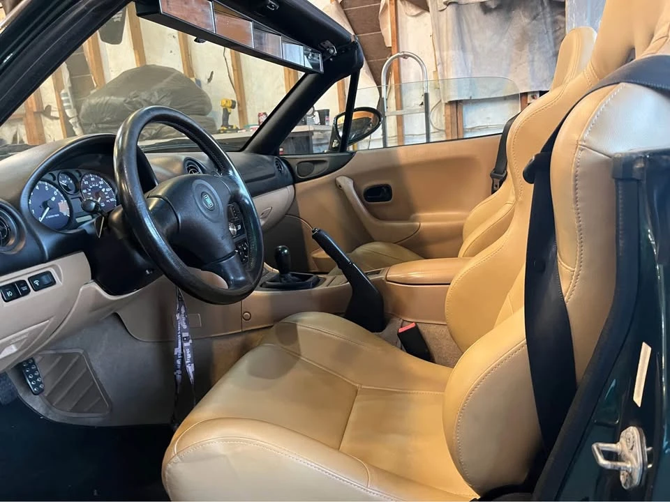 2000 Mazda NB MX-5 Miata - Image 5 of 10